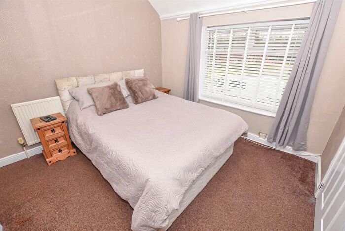 3 Bedroom Terraced House For Sale In Beechwood Road, Bromborough, CH62