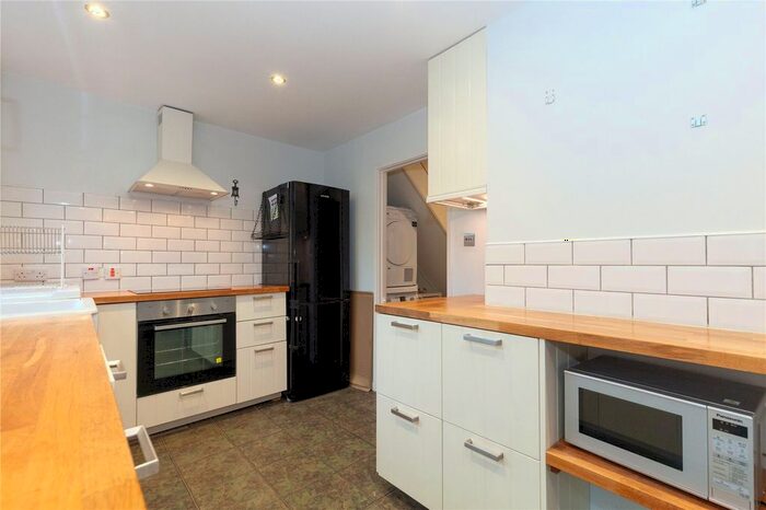 2 Bedroom Semi-Detached House To Rent In Edmund Road, Oxford, OX4