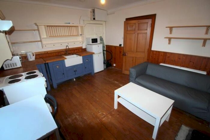 1 Bedroom Flat To Rent In Huntly Street, Aberdeen, AB10