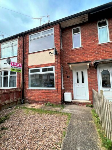 2 Bedroom Terraced House To Rent In Danube Road, Hull, HU5