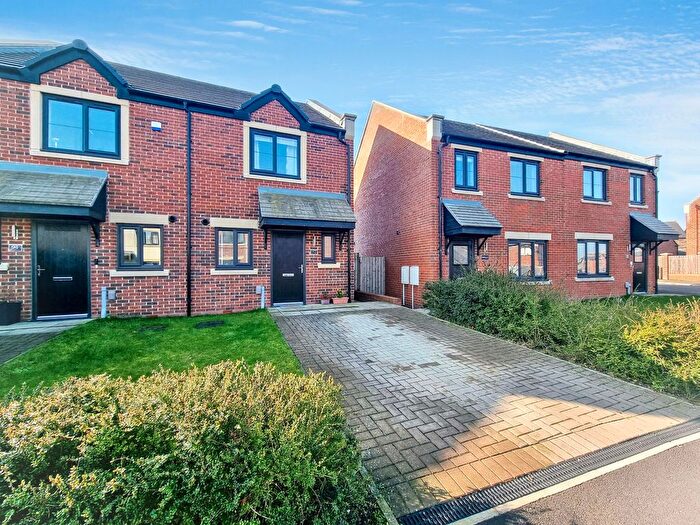 2 Bedroom Semi Detached House For Sale In Broadfield Meadows, Callerton, NE5