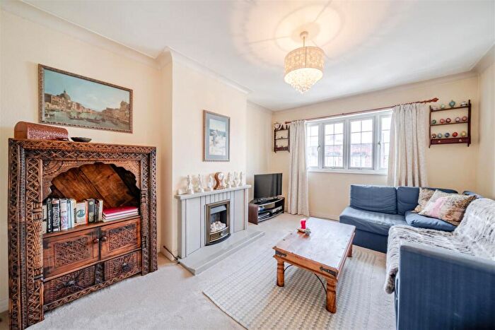 1 Bedroom Flat For Sale In Preston Road, Harrow, HA3