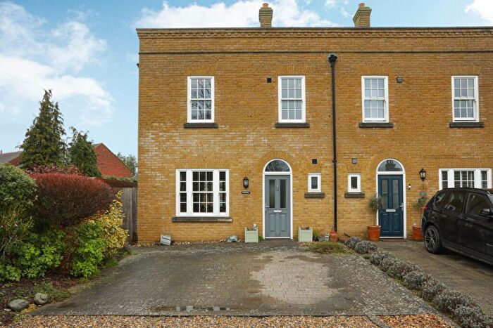 3 Bedroom Semi Detached House For Sale In Summer Hill, Harbledown, Canterbury, CT2