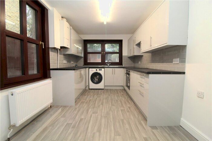3 Bedroom Terraced House To Rent In Edridge Road, Croydon, CR0