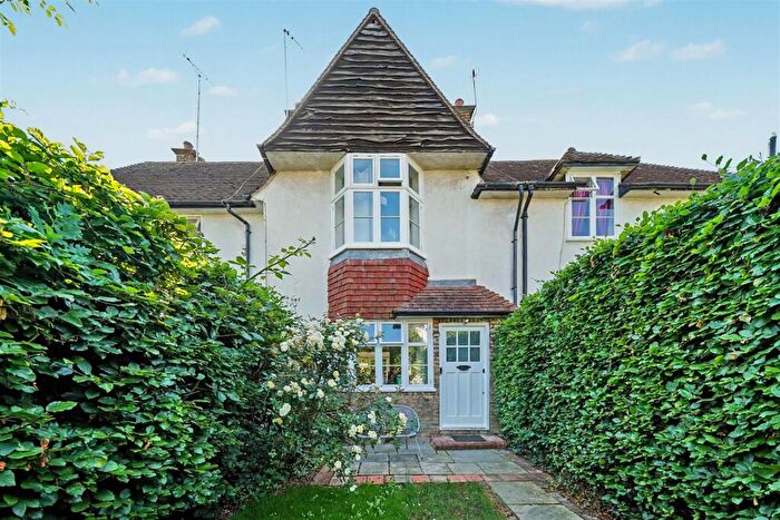 2 Bedroom Terraced House For Sale In Creswick Walk, London, NW11