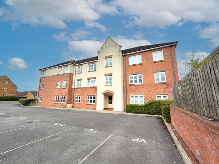 2 Bedroom Flat For Sale In Dukesfield, Shiremoor, Newcastle Upon Tyne, Tyne And Wear, NE27