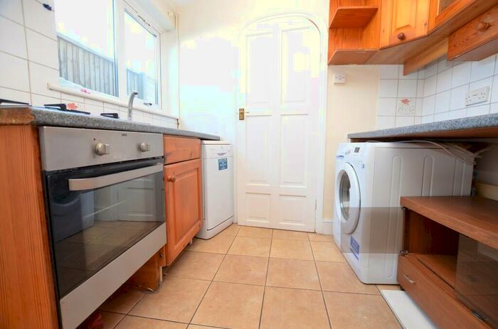 2 Bedroom End Of Terrace House To Rent In Harrow Road, Wembley, HA0