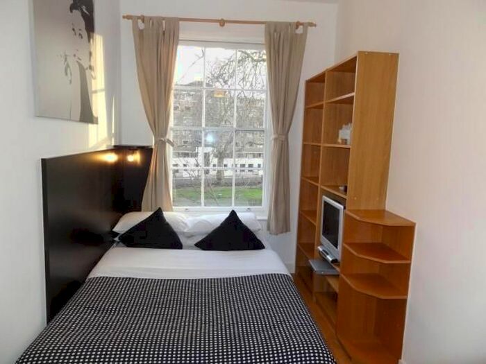 Studio To Rent In Cartwright Gardens, Bloomsbury, London, WC1H
