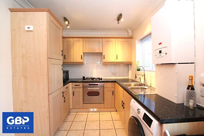 3 Bedroom Terraced House To Rent In Weald Way, Romford, RM7