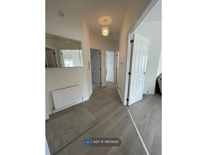 2 Bedroom Flat To Rent In Great Western Road, Aberdeen, AB10