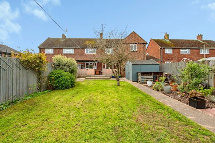 4 Bedroom Semi-Detached House For Sale In Rookery Crescent, Cliffe, Rochester, Kent, ME3