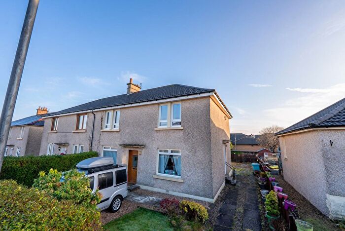 2 Bedroom Flat For Sale In Lavelle Drive, Coatbridge, ML5