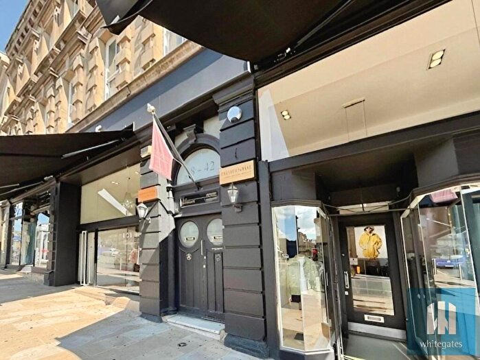 2 Bedroom Apartment To Rent In Westgate, Town Centre, Huddersfield, HD1