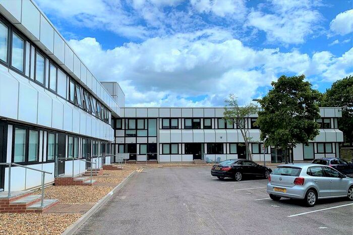 1 Bedroom Flat To Rent In Welton Road, Swindon, SN5