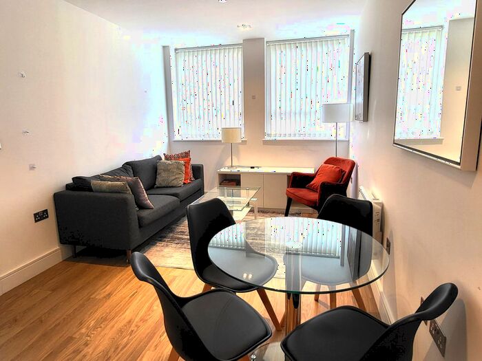 1 Bedroom Flat To Rent In High Street, Rickmansworth, WD3