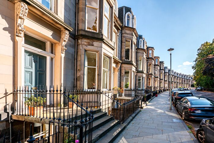 3 Bedroom Apartment For Sale In Douglas Crescent, Edinburgh, EH12