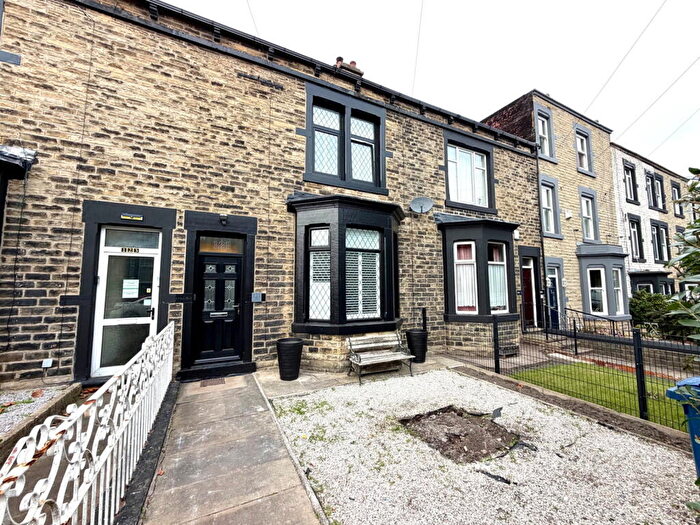 4 Bedroom Terraced House For Sale In Park Grove, Barnsley, S70