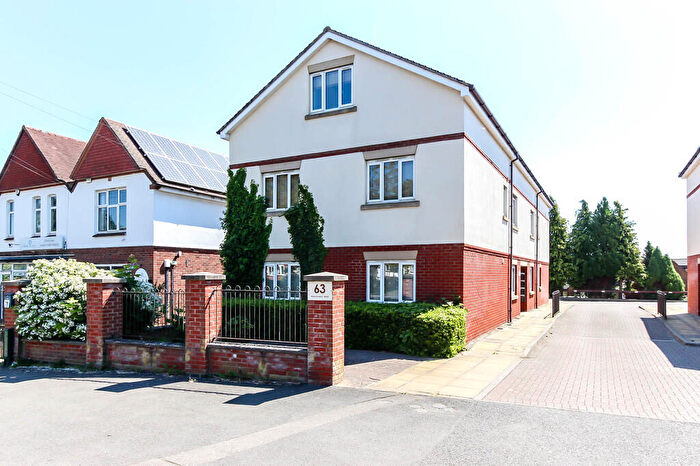 2 Bedroom Flat For Sale In Northampton Road, Wellingborough, NN8