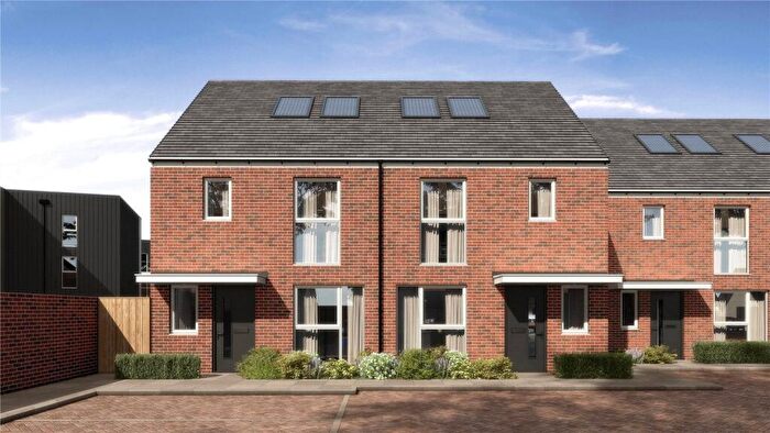 3 Bedroom House For Sale In Foundry Lane, Chippenham, Wiltshire, SN15