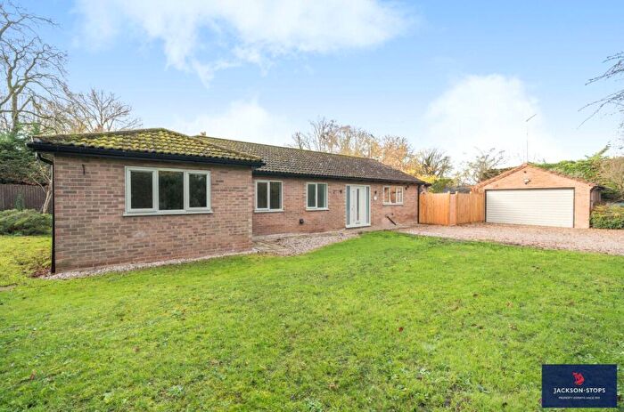4 Bedroom Bungalow For Sale In Wilbraham Road, Six Mile Bottom, Newmarket, Suffolk, CB8