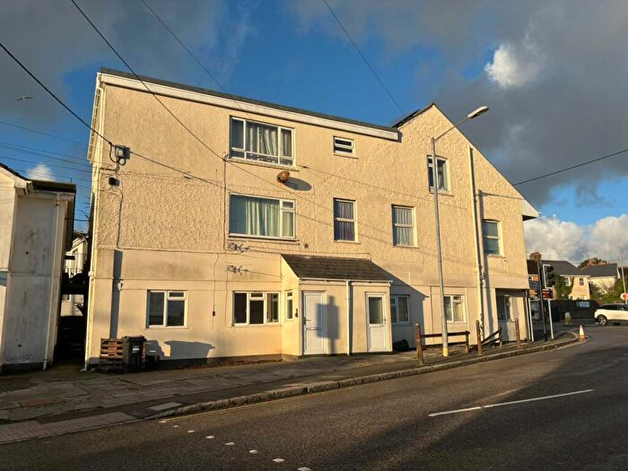1 Bedroom Flat To Rent In St Austell Clifden Road, PL25