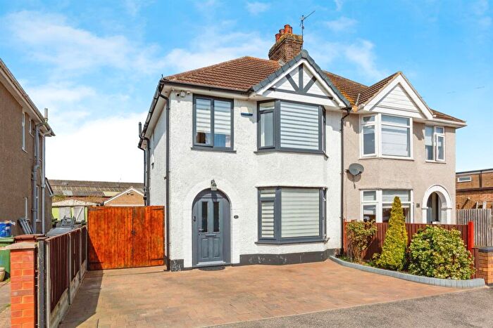 3 Bedroom Semi-Detached House For Sale In Stockwood Drive, Corby, NN17