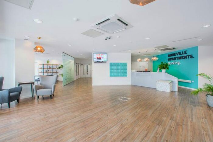 3 Bedroom Flat To Rent In London Road, Barking, IG11