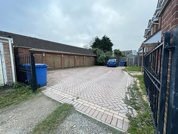 1 Bedroom Garage / Parking To Rent In Boldre Close, Poole, BH12