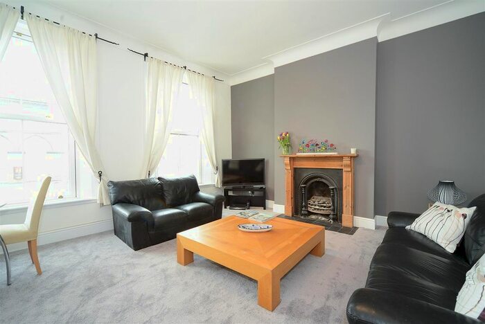 2 Bedroom Flat To Rent In Anerley Road, London, SE19