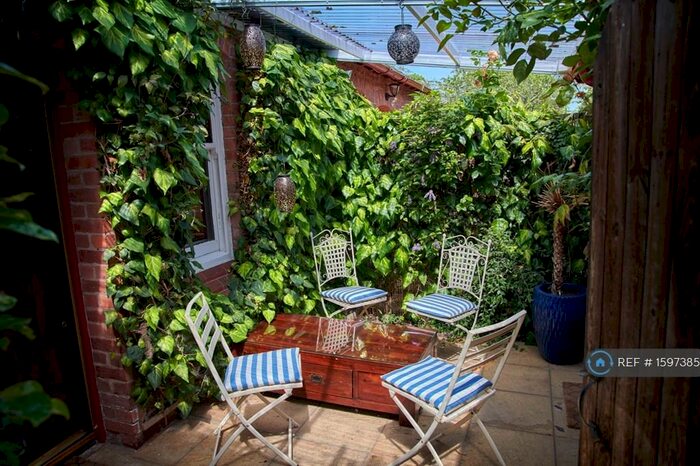 1 Bedroom Semi-Detached House To Rent In Grosvenor Cottages, Handbridge, Chester, CH4