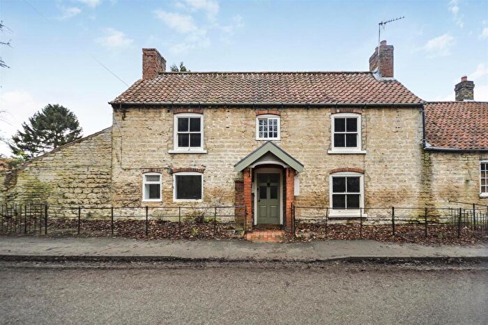 4 Bedroom House To Rent In Main Street, Hackthorn, Lincoln, LN2
