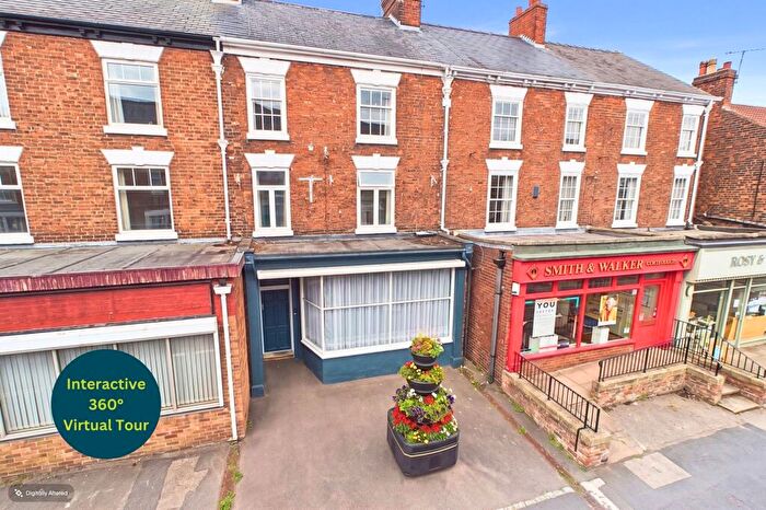 3 Bedroom Terraced House For Sale In High Street, Barton-upon-Humber, North Lincolnshire, DN18
