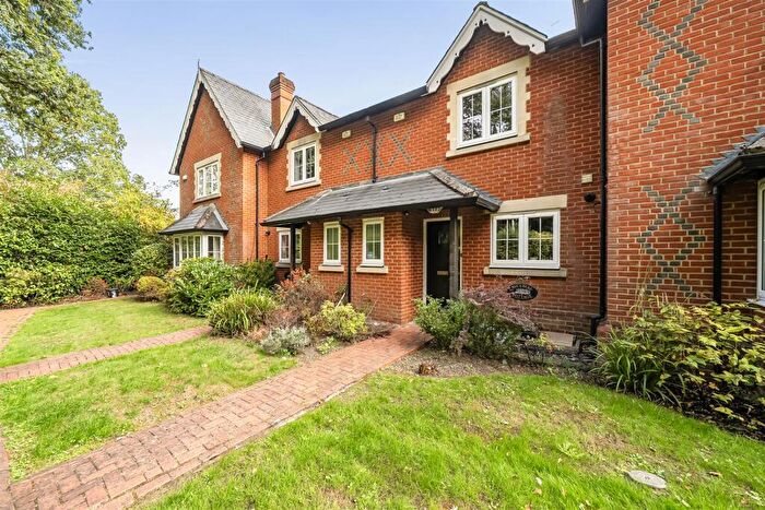 2 Bedroom Terraced House For Sale In Bearwood Road, Sindlesham, Berkshire, RG41