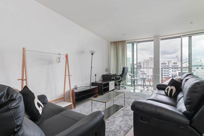 1 Bedroom Apartment To Rent In Rotunda, New Street, B2