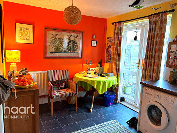 3 Bedroom End Of Terrace House For Sale In Maple Avenue, Chepstow, NP16