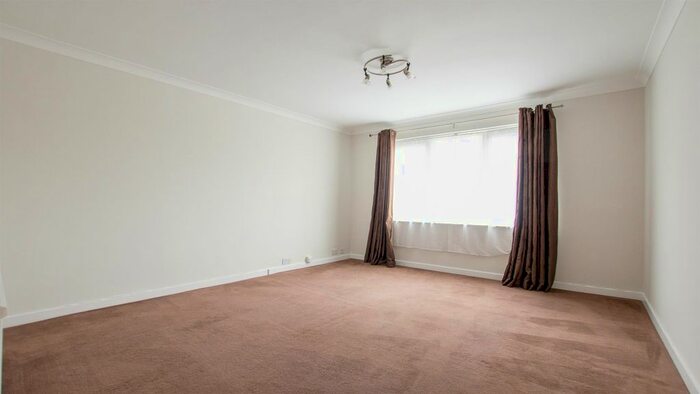 2 Bedroom Flat To Rent In Ellwood Court, Fullford Road, York, YO10