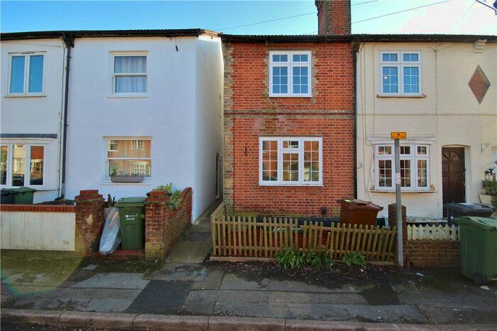 2 Bedroom Detached House To Rent In George Road, Guildford, Surrey, GU1