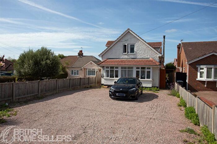 3 Bedroom Detached House For Sale In Canterbury Road, Herne Bay, Kent, CT6