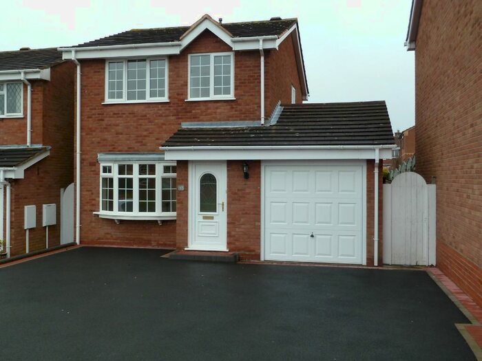 3 Bedroom Detached House To Rent In Cheviot, Wilnecote, Tamworth, B77