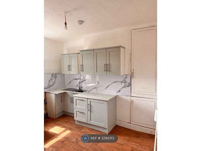 2 Bedroom Terraced House To Rent In Robey Street, Sheffield, S4