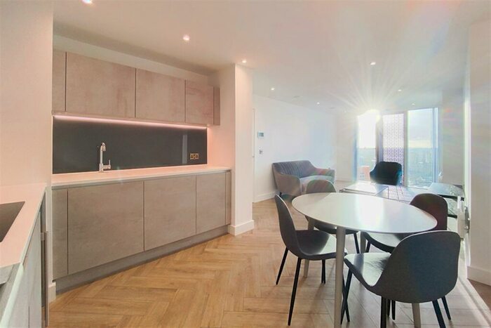 2 Bedroom Apartment To Rent In Elizabeth Tower, M15