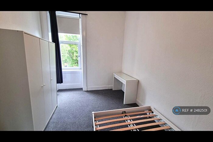 4 Bedroom Flat To Rent In Park Road, Glasgow, G4