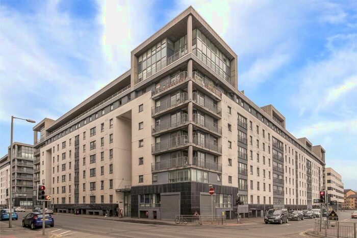 2 Bedroom Flat To Rent In Wallace Street, Tradeston, Glasgow, G5