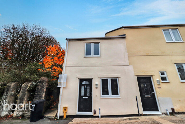 2 Bedroom End Of Terrace House To Rent In Radnor Street, Swindon, SN1