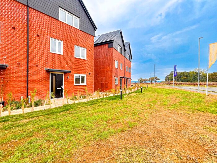 3 Bedroom Semi-Detached House To Rent In Marram Crescent, Harpole, Northampton, Northamptonshire, NN7