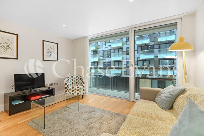 1 Bedroom Flat To Rent In Cobalt Point, Lanterns Court, Millharbour, Canary Wharf, E14