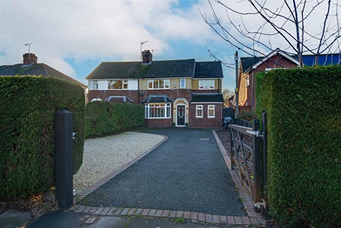 4 Bedroom Semi-Detached House To Rent In Elworth Road, Sandbach, CW11