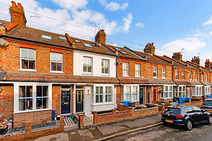 5 Bedroom Terraced House For Sale In Victor Road, Windsor, SL4