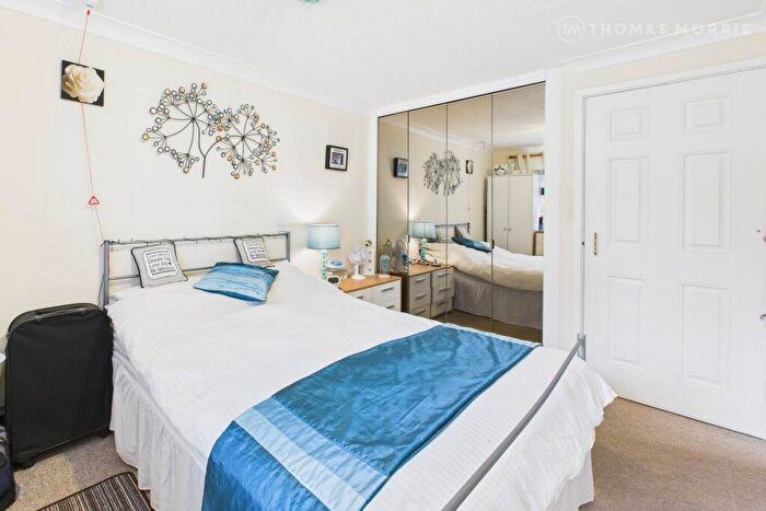 1 Bedroom Retirement Property For Sale In Back Street, Biggleswade, Bedfordshire, SG18 - Photo 6