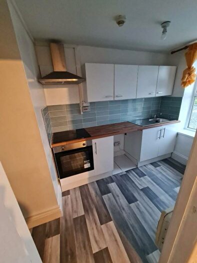 Flat To Rent In Church Road, Lawrence Hill, BS5